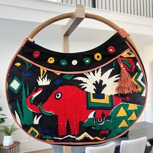 Sun N Sand Vintage 80s India Novelty Bamboo Handle Bag – Tribal Elephant Print